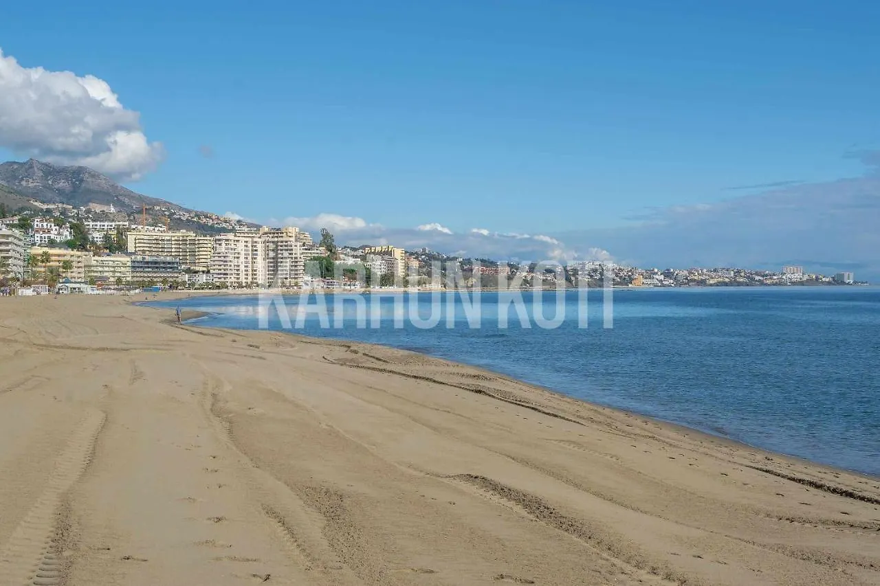 Koti Rentals - Santa Rosa Fuengirola