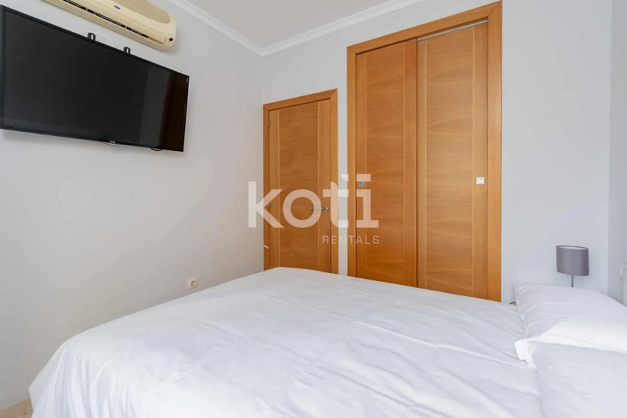 Koti Rentals - Santa Rosa Fuengirola